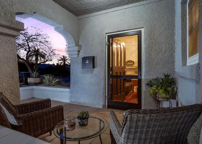 Total Of 2 Bedroom 2 Ba, Your Own Duplex, Near U Of A Holiday home Tucson