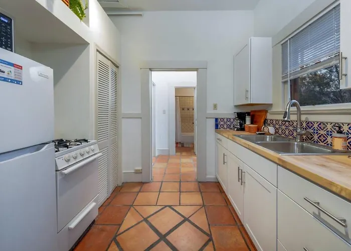 Total Of 2 Bedroom 2 Ba, Your Own Duplex, Near U Of A * Tucson