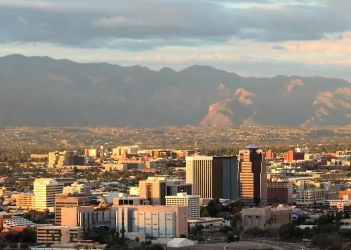Total Of 2 Bedroom 2 Ba, Your Own Duplex, Near U Of A Tucson